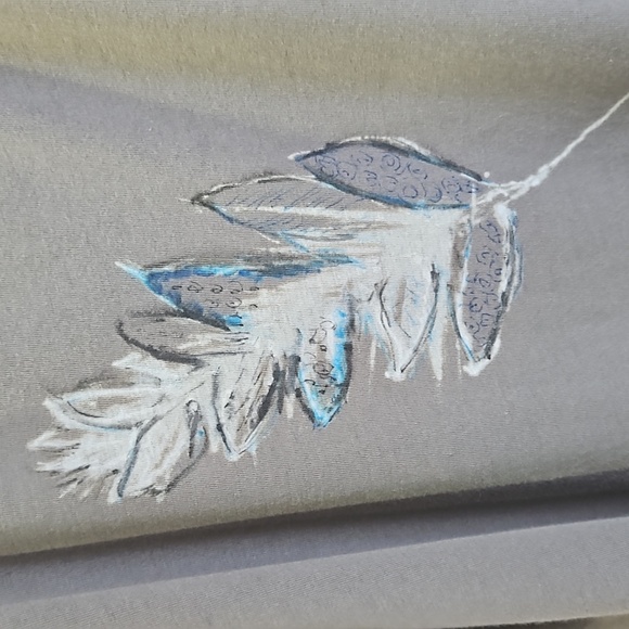 Ideal T by Next Level, Tank Top, Racerback, Sz M, Feather design - Picture 3 of 9